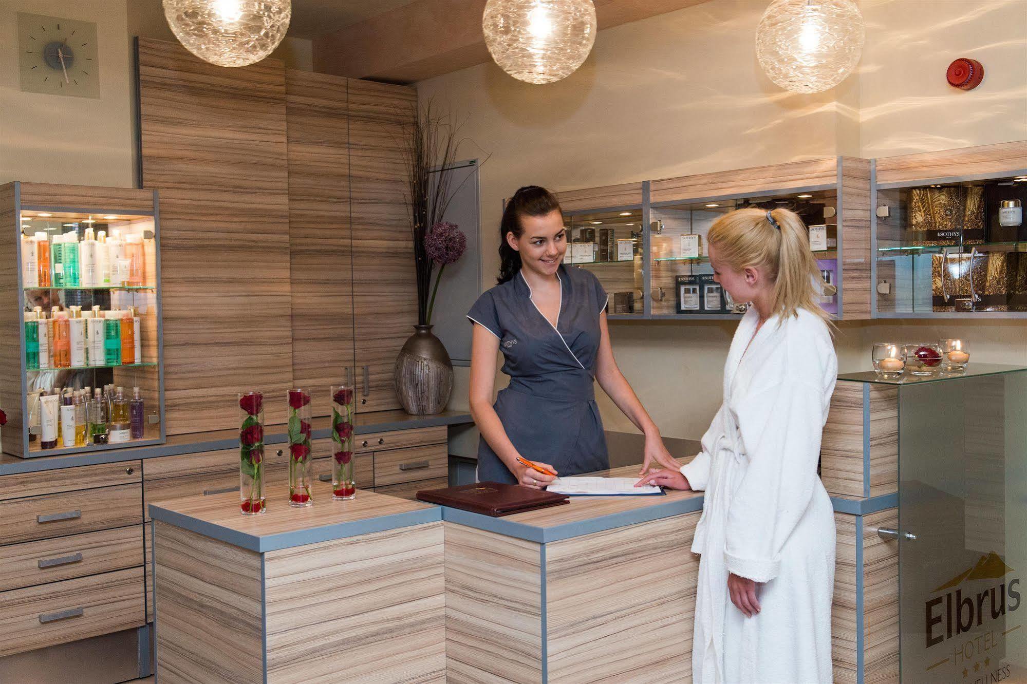 Hotel Elbrus Spa & Wellness Szczyrk Exterior photo
